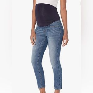 Signature by Levi Strauss | Maternity Ankle Skinny Jeans with Full Panel